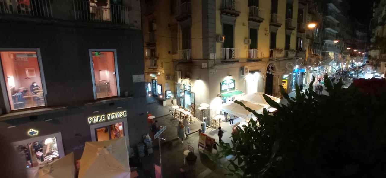 Ferienwohnung La Residenza Napoli Short Let Monolocale Standard Via Chiaia 82 Napoli Exterior foto